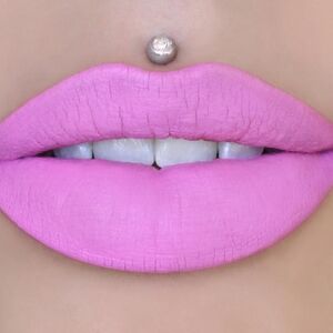 JEFFREE STAR COSMETICS Velour Liquid Lipstick in Shade Queen Supreme NEW IN BOX